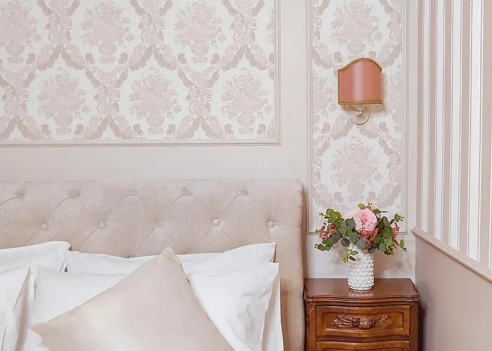 Maison Bonheur Bed & Breakfast