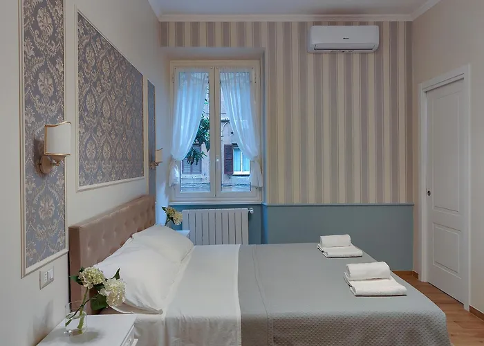 Bed & Breakfast Maison Bonheur 4*