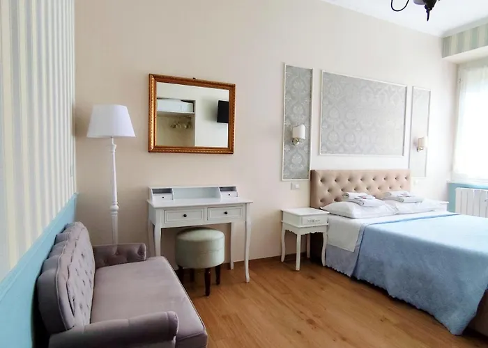 Maison Bonheur Bed & Breakfast